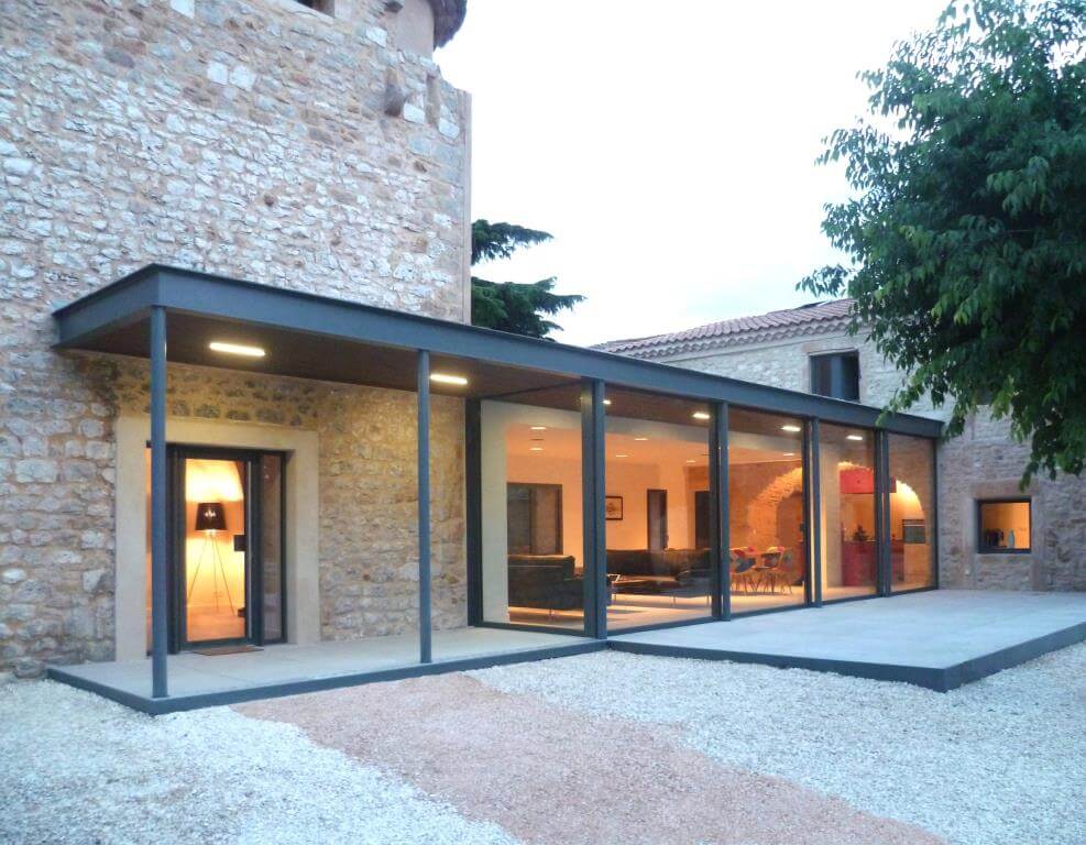 Architektur: Moderne Klammer für altes Gemäuer | DesignIgel