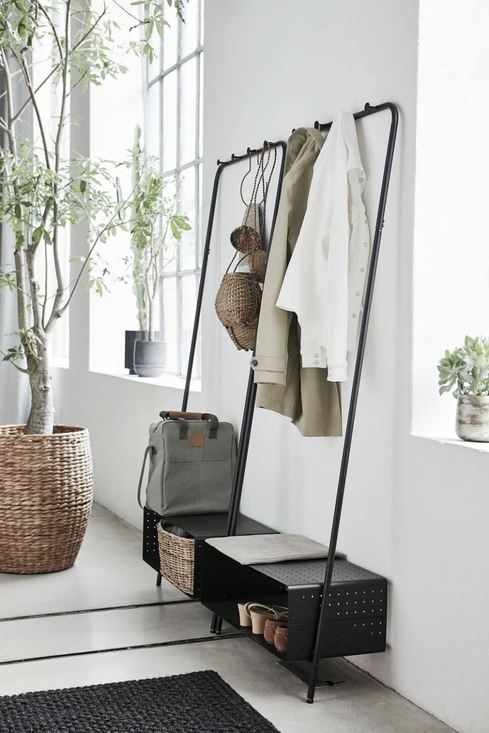 Stahlgarderobe im Industrieloft