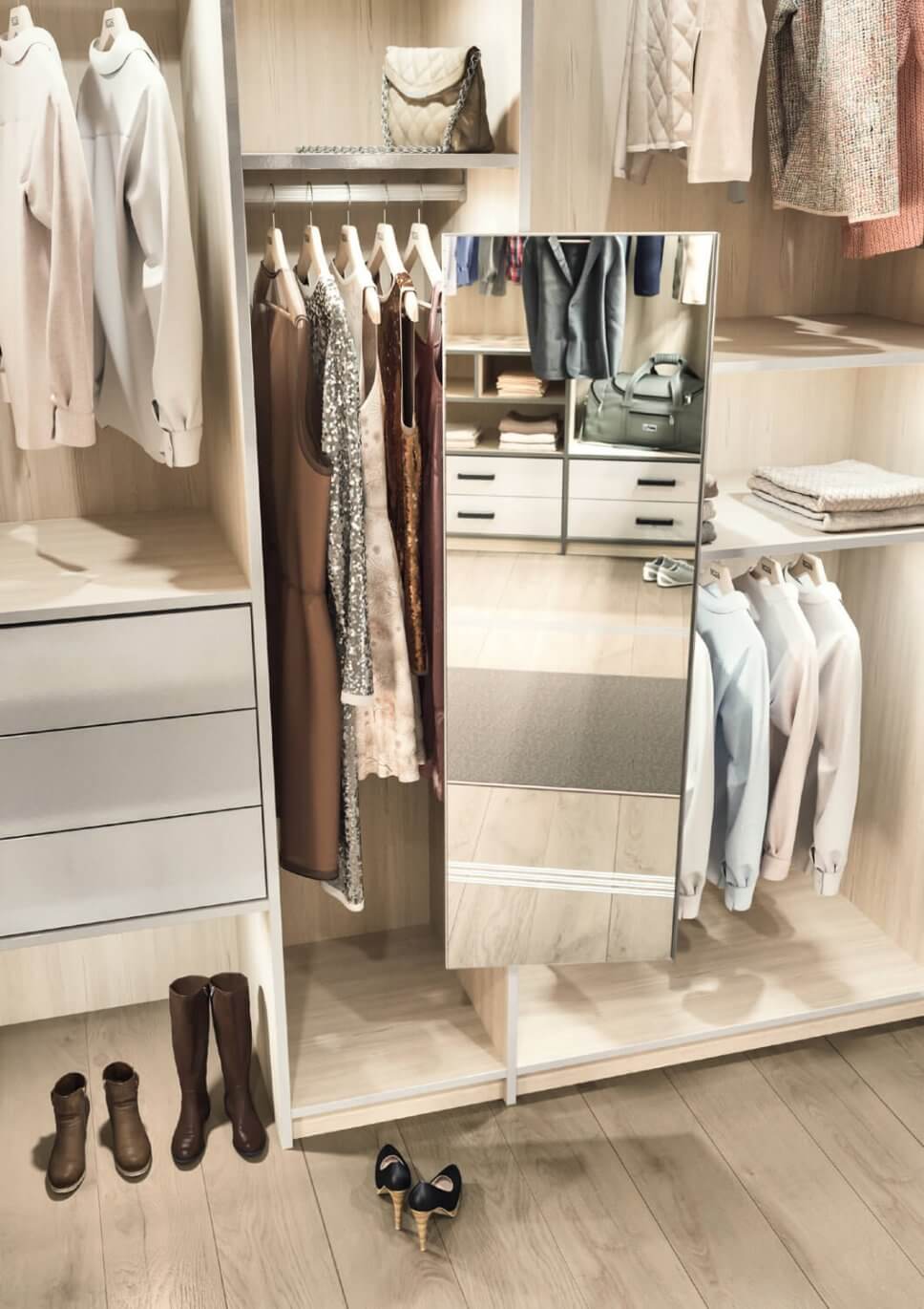 Modern eingerichteter begehbarer Kleiderschrank