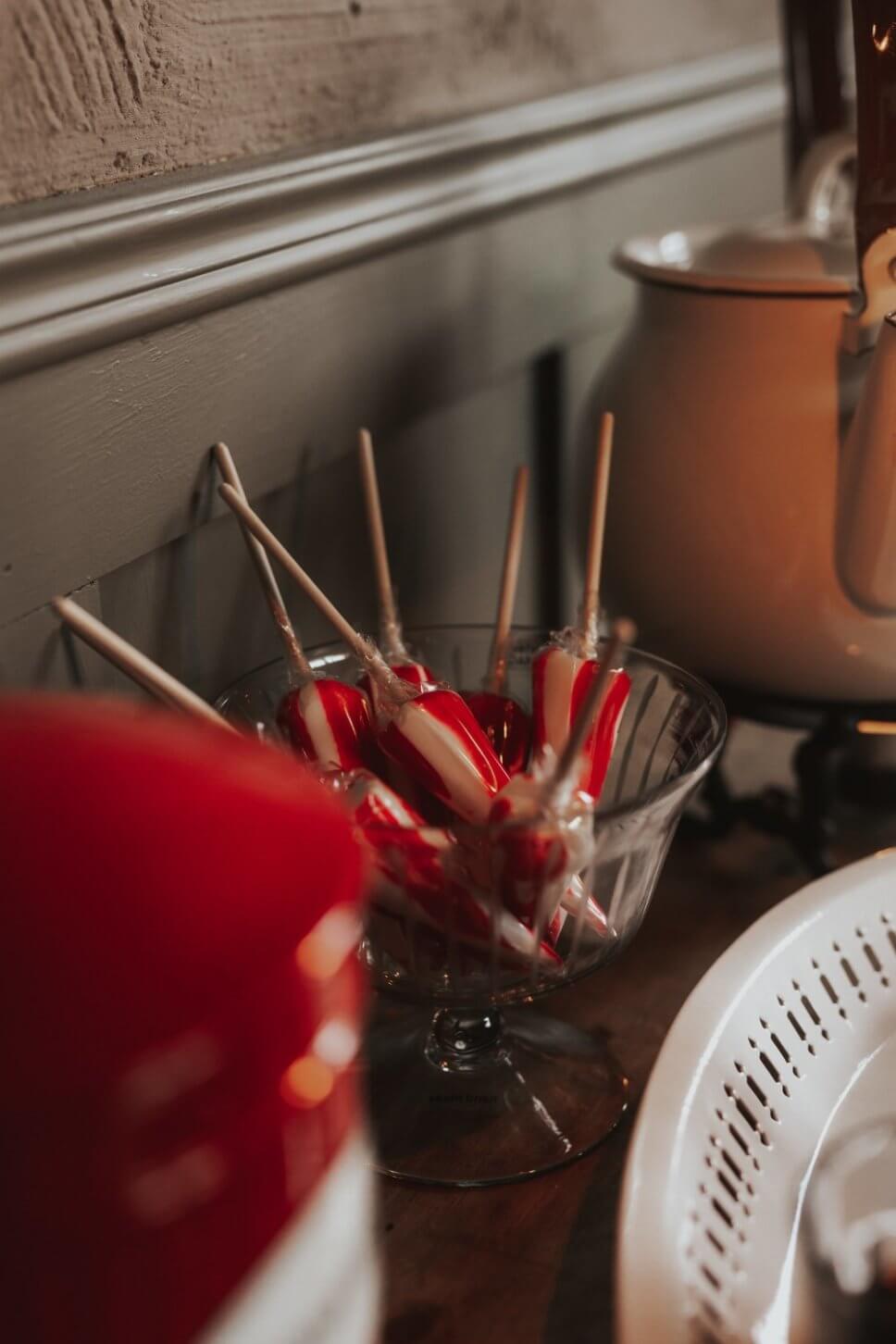 Weihnachtsdeko im schwedischen Landhaus