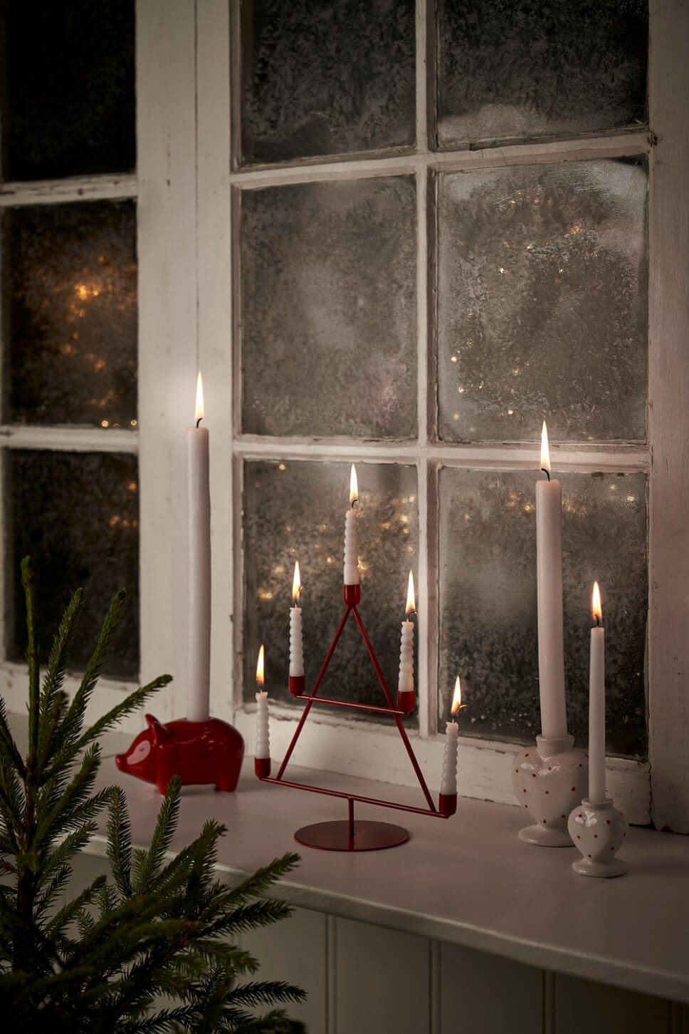 Brennende Kerzen im Adventskranz