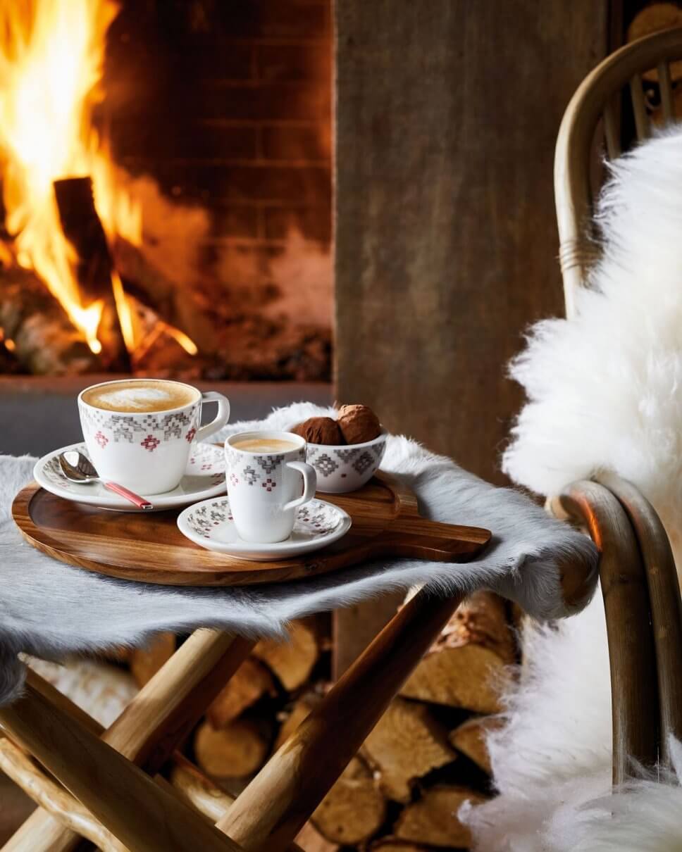 Skandinavisch gemütlich eingerichtetes Wohnzimmer