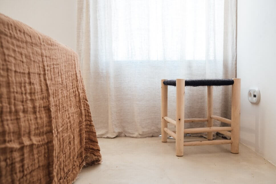 Schlafzimmer in moderner spanischer Finca