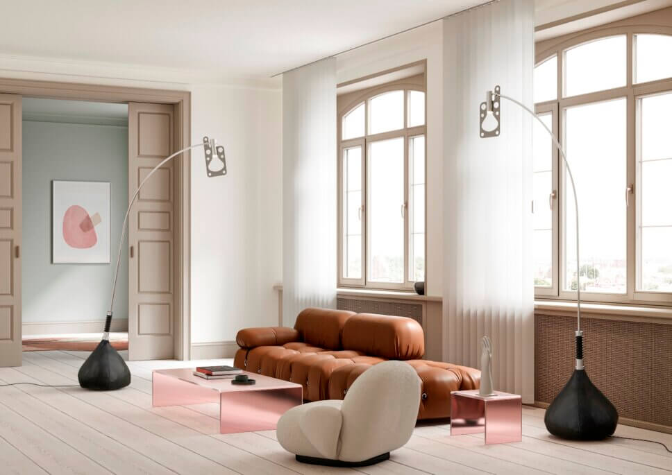 Mit moderner Designerlampe beleuchtetes Wohnzimmer