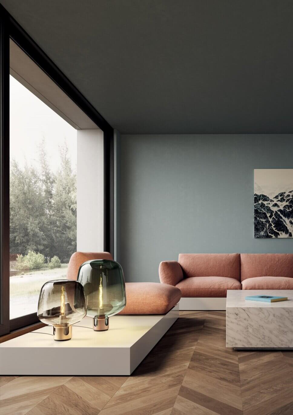 Mit moderner Designerlampe beleuchtetes Wohnzimmer